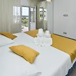 Villa Zorana Hostel